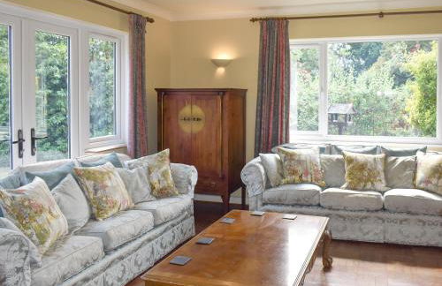 Oakdene Lodge - Photo 5