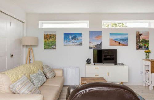 Cosy and modern 1 bedroom garden house - very dog friendly! - Photo 25