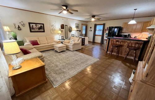 7 Mi to Downtown Morganton: Cabin w/ Fire Pit! - Photo 3