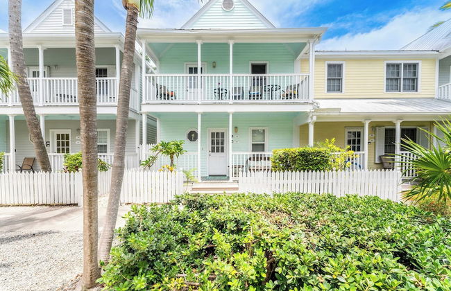A Siesta Bay by Avantstay Key West Walkable Gated Community, Shared Pool Week Long Stays Only - Foto 1