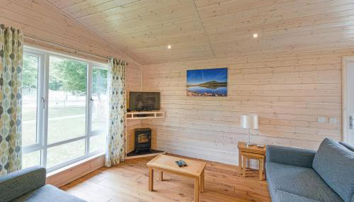 Dovestone Luxury Lodges sleeps 6 - pets welcome - Foto 3