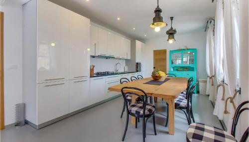 3 Bedroom Stunning Home In Plat - Foto 5