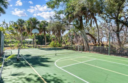 Gulf View Escape on the Beach at Resort with Pool, Kayaks, and More! - Foto 51