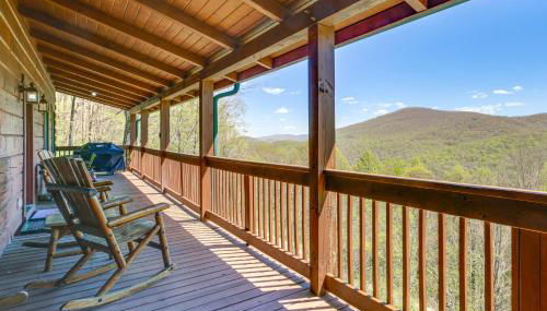 Family Cabin with Private Hot Tub and Views in Boone! - Foto 1