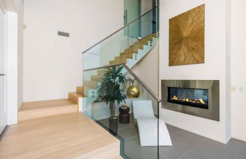 Spacious 4BR Retreat with Private Pool, Pool Table and Fast Wi-Fi Sleeps 9 Quiet Clinton Location - Foto 50