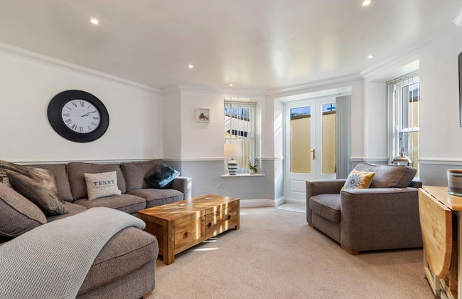 3 South Beach Court - Cosy Seafront Apartment - Photo 8