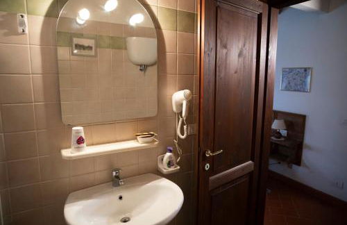 Maestà delle Quattro Chiavi - Foto 16