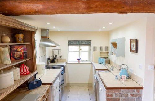 Wilf's Barn, romantic cottage with free parking - Foto 7