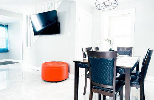 2 Homes, 1 Stay-7BR Niagara Falls Compound - Foto 30