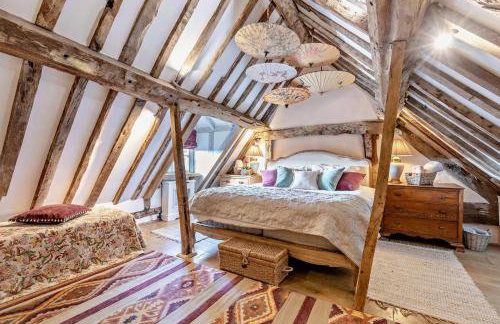 3 Bed in Whitchurch oc-c34182 - Photo 1