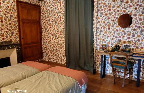 T3 avec jouissance jardin dans ancien presbytere - Photo 8