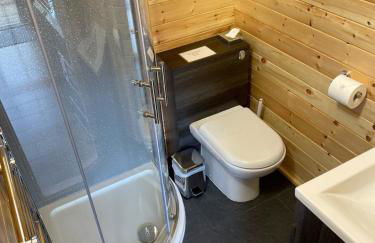 Conifer Cabins - Photo 38