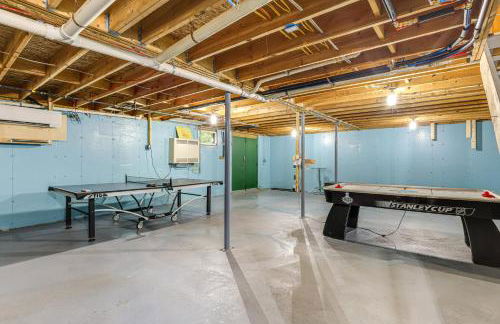 9 Mi to Hickory Ski Center Wooded Warrensburg Gem - Foto 23