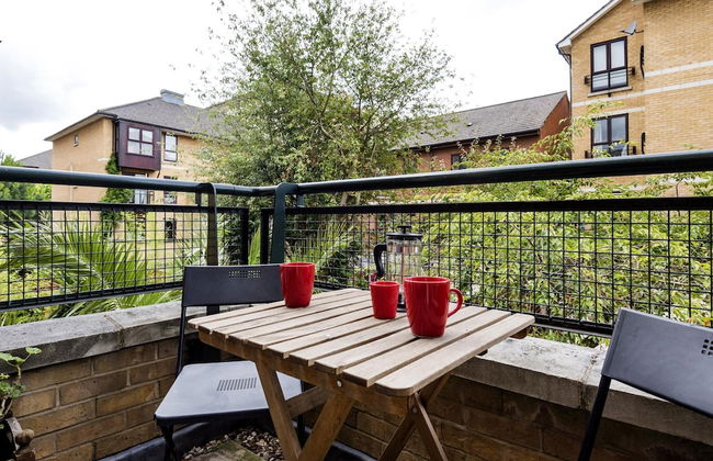 Panoramic Docklands Home With Waterfront Views by Underthedoormat - Foto 13