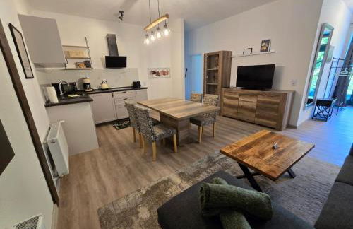 Neu renovierte, komplett ausgestattete Ferienwohnung mit 2 Schlafzimmern - Foto 1