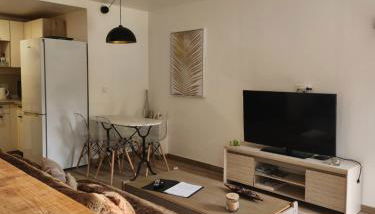 Agréable appartement rénové situé dans les hauteurs de Brides - Foto 3