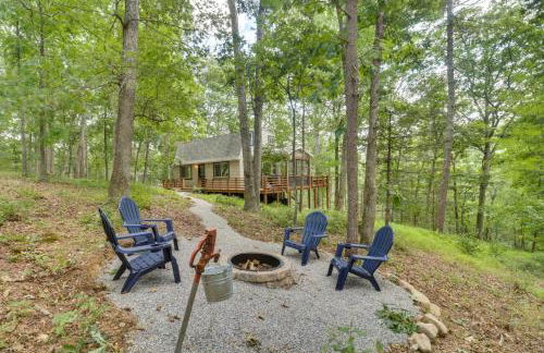 Private Hot Tub and Fire Pit Family Broadway Cabin - Foto 3
