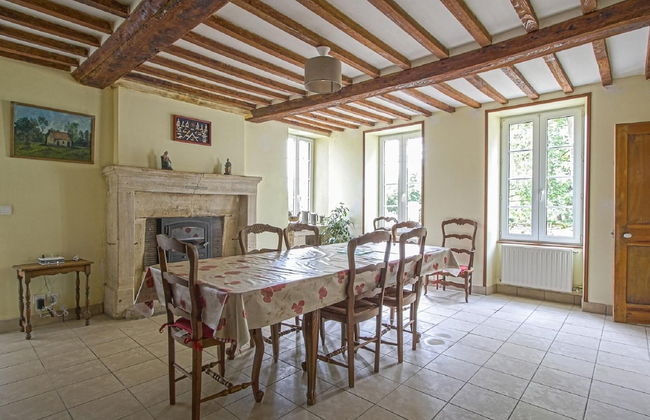 Spacious Holiday Home With Garden - Foto 19