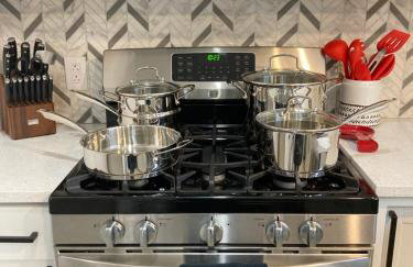 NFL Game-Day Base South Side near Acrisure - Foto 16