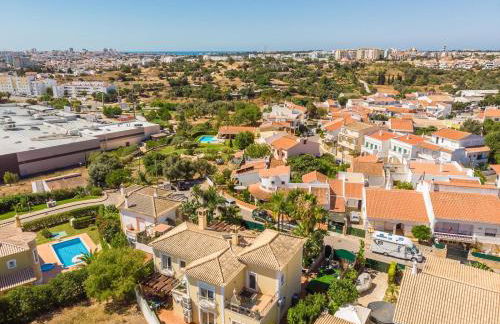 Oásis Tropical, Jardim e Piscina! - Foto 14