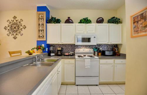 Near Disney and Epic Universe Home with Resort Perks - Foto 10