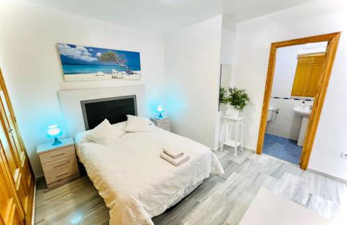 Precioso apartamento cerca del mar con wifi, piscina y parking - Photo 4