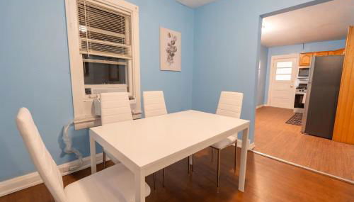 Cozy 1-Bedroom House in Tranquil Skokie With Free Parking - Foto 5