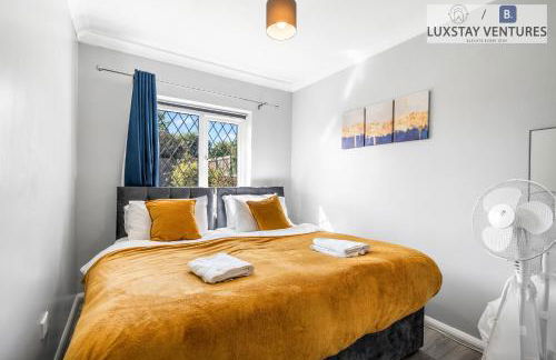 Spacious 3 Bedroom Brighton Home - South Downs - Stunning Sea Views - Garden - Pool Table - FREE Parking - Foto 8