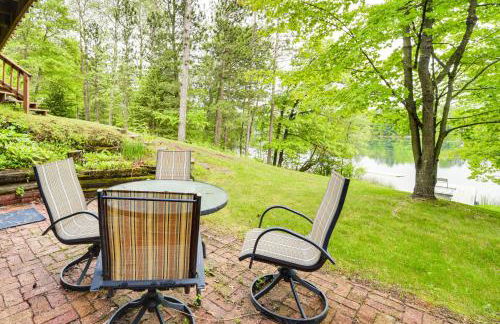 Lakeside Spooner Home with Game Room and Views! - Foto 36