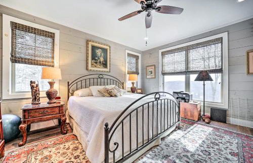 On 22 Acres! Mtn-View Cullowhee Craftsman Retreat - Foto 17