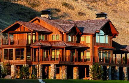 Spacious Group Lodge Rental with Hot Tub near Bozeman, Montana - Foto 1