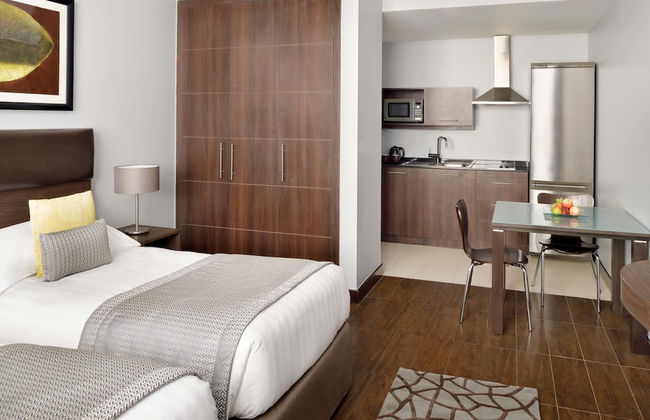 Movenpick Hotel Apartments Al Mamzar Dubai - Photo 22