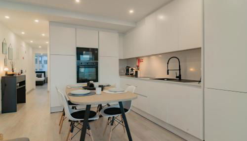 Stylish Apartment W/ River View by LovelyStay - Photo 2, stove, pet friendly, minibar