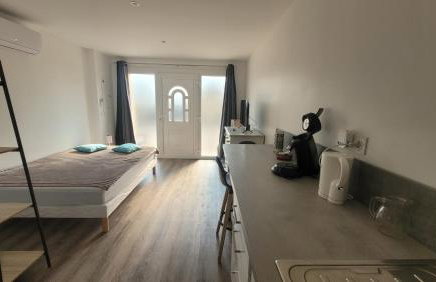 Studio NEUF et élégant avec CLIM - Photo 1