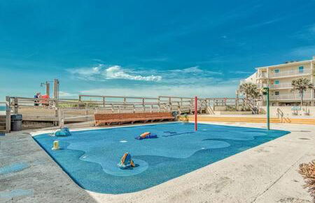 The Scallop by Brightwild-Beachfront Condo - Photo 16