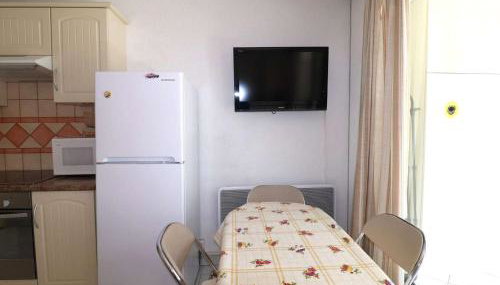 Studio Cabine avec terrasse ensoleillée, piscines, parking privé, à 500m de la plage - FR-1-307-133 - Foto 2