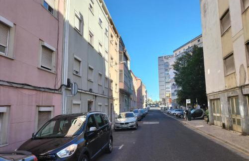 Lisbon Tagus River Terrace Flat - Photo 32