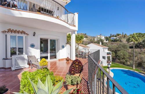 Sunny flat with pool by Costarentals - Ref 52 - Photo 36