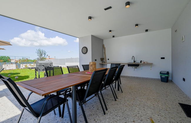 Matohanci Dazzling Villa With Pool - Foto 65