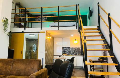 Dúplex tipo loft de estilo selvático y safari, con encanto y a pasos del mar - Photo 9