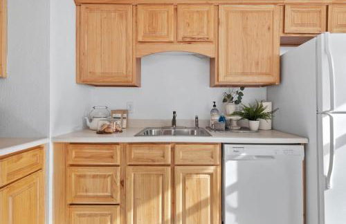 Stylish & Bright 4BR - Close To Whitworth - Foto 13