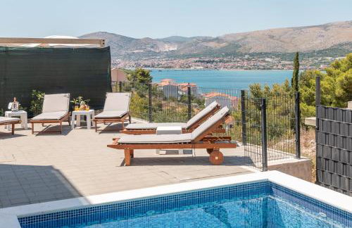 Luxury Villa Sun Stone heated pool & whirlpool - Foto 20