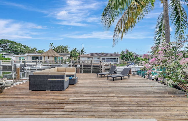 Waterfront Villa Private Pool! - Foto 41