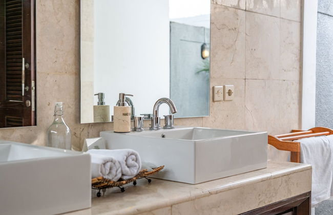 Villa Litera Seminyak - Foto 23