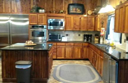 Secluded Lodge with a Private Pond and a Hot Tub near Bastrop, Texas - Foto 10