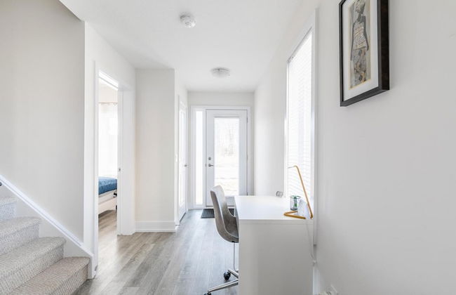 4BR 3BA Townhouse on Lake Ontario Free Parking Gym - Foto 29