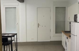 Apartamento 2 a 10 minutos caminando de la estación de Bus y Tren María Zambrano - Photo 3