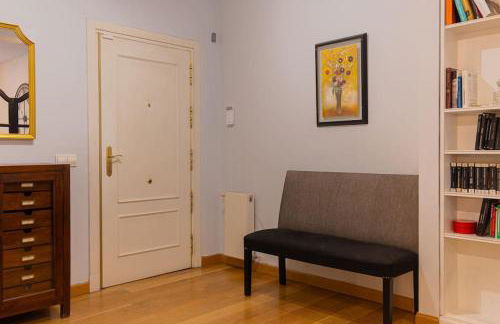 For You Rentals Apartamento Amplio y Elegante en Paseo de la Habana Temporal PDH520 - Photo 73