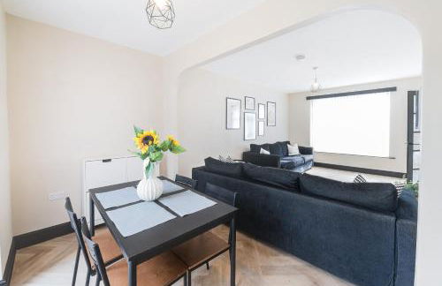 Poppy's Place - Manningham Road - Foto 8