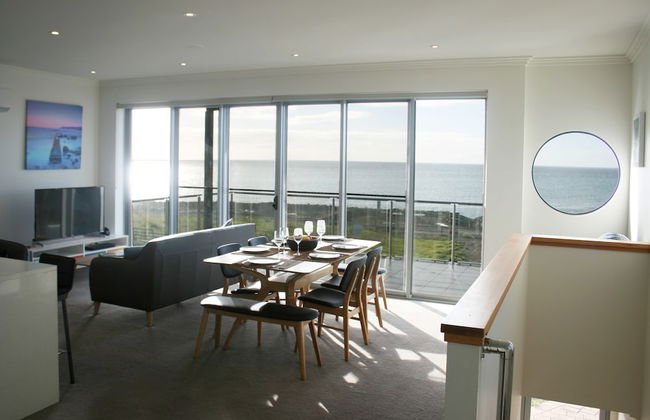 Penneshaw Oceanview Apartments - Photo 13